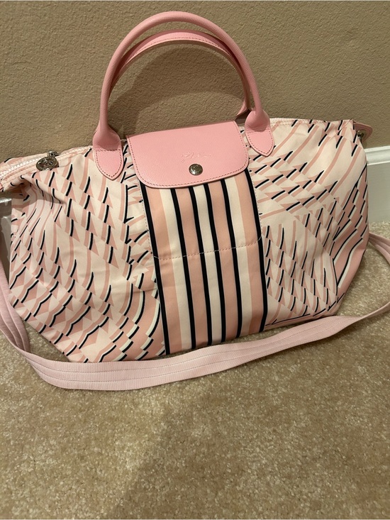 Longchamp Handbags - Longchamp Pink Patterned Tote